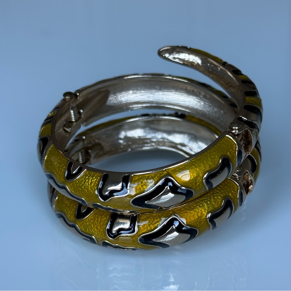 Yellow-Gold Serpent Bangle - Picture 4 of 4
